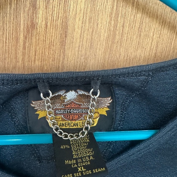 Harley-Davidson Black V-Neck Tee - Picture 3 of 4